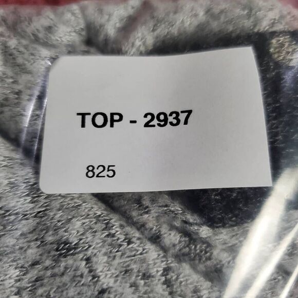 White Birch Gray Polka Dot Cowl Neck Pullover Top Women’s Medium USA Made - Picture 6 of 6